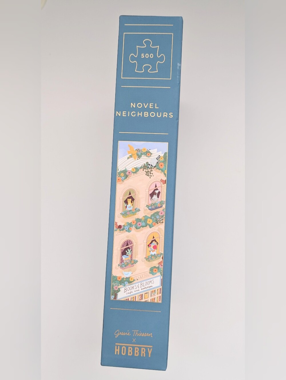 NEW IN BOX Hobbry "Novel Neighbours" 500-Piece Puzzle - Picture 4 of 7